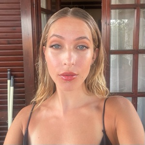 Vivien 4