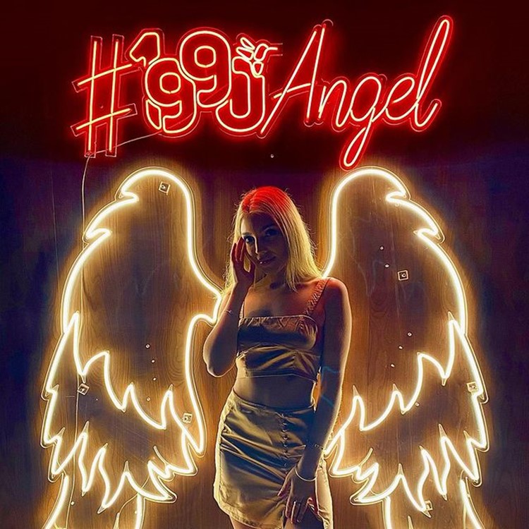 1990 club Miami go out tonight best club party event fun book vip table