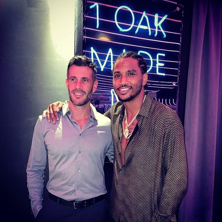 1Oak nightclub Dubai book vip table reserve bachelor parties show event