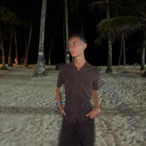 Christian Loaiza 2