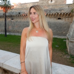 Laura Roth 4