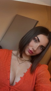 Laura L 3