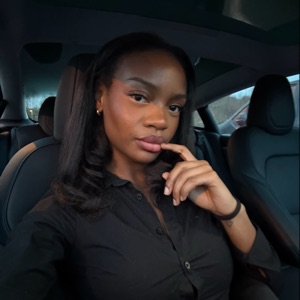 Julienne Kinunda 1