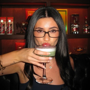 Isabella Deluca 5