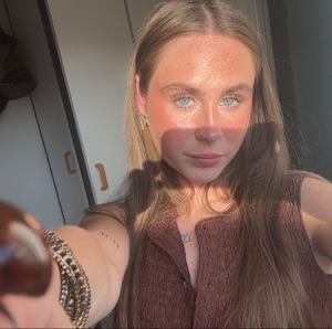 Cornelia 1