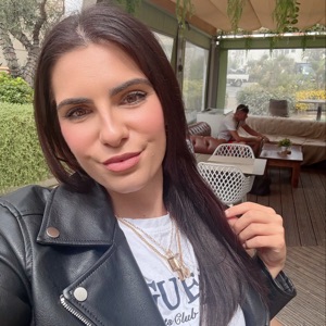 Andrea Enriquez 2
