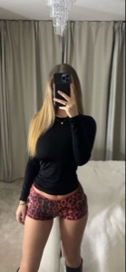 Khloë Goodwin 3