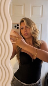 Konnie Hosken 1