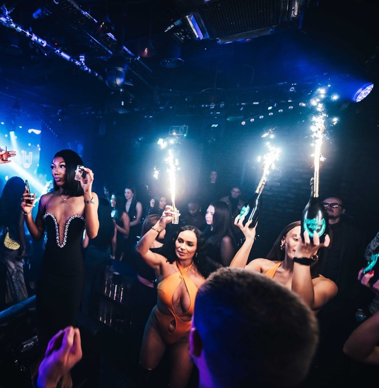 Tape, go out, clubbing, Mayfair