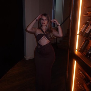 Ellie Smith 6