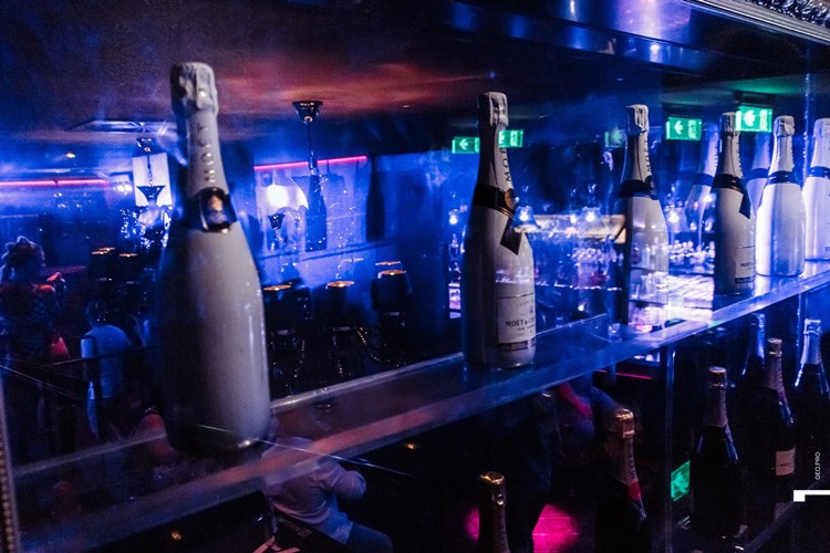 Ace nightclub Prague book your own table reserve alcohol bottles champagne vodka vip experience