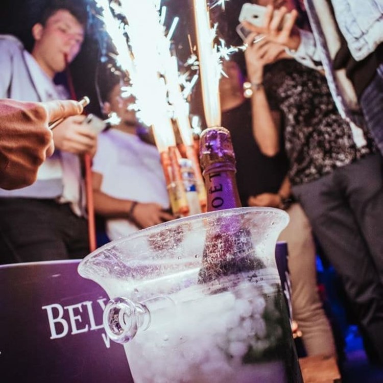 Akuarela playa club Valencia book your own vip table reserve now alcohol bottles champagne