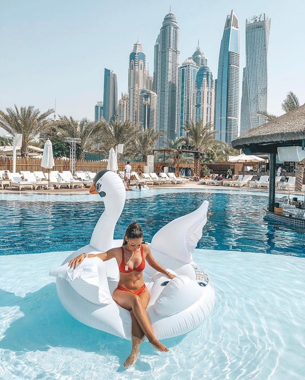 Andreea's Beach Club Dubai go out today swim bikinis pool parties