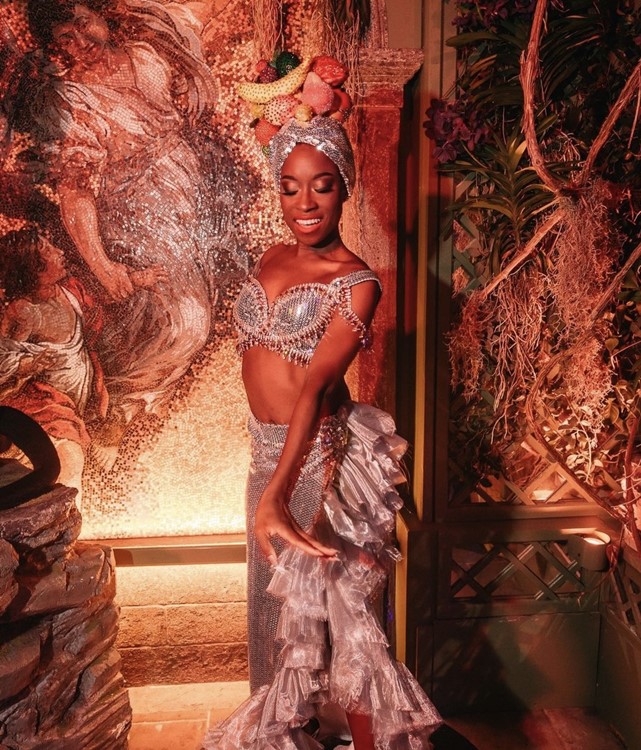 Party at Annabels VIP nightclub in London. Find promoters for guest list in Clubbable