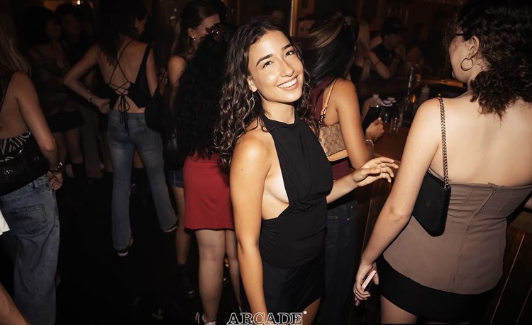 Soirée dans la boîte Arcade VIP à Sydney. Trouvez des promoteurs pour la liste des invités sur Clubbable