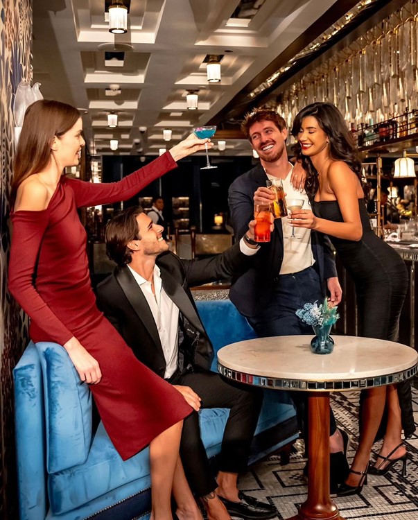 Soirée dans la boîte Atmosphere VIP à Dubai. Trouvez des promoteurs pour la liste des invités sur Clubbable