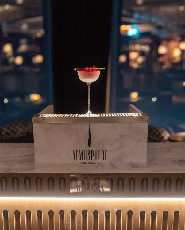 Soirée dans la boîte Atmosphere VIP à Dubai. Trouvez des promoteurs pour la liste des invités sur Clubbable