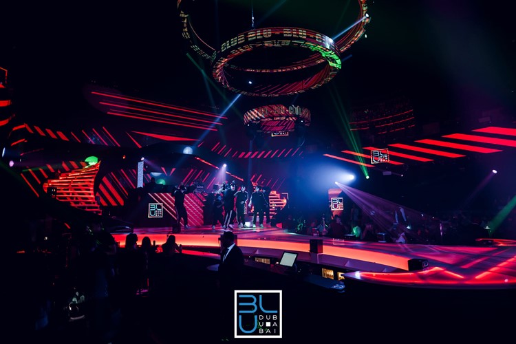Blu nightclub in Dubai dance floor concert live show fun