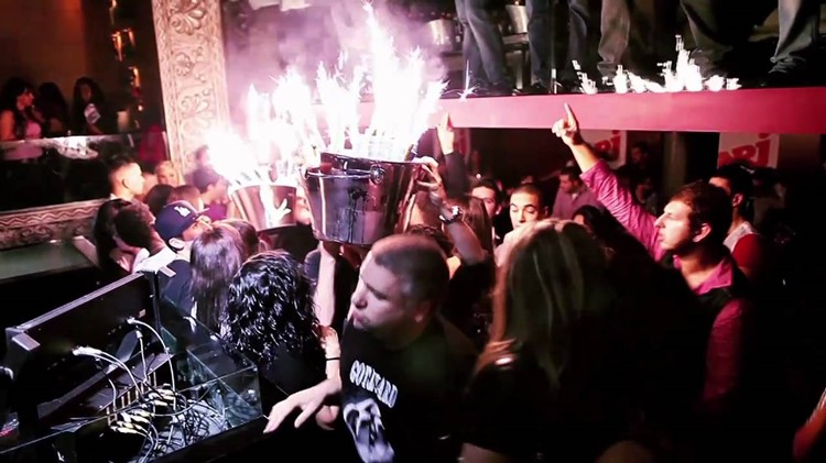 Bypass nightclub Geneva champagne show at party