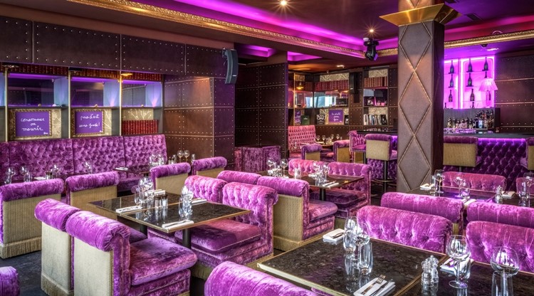 Party al Baroque VIP Club al Geneva. Trova promotori e liste degli ospiti in Clubbable