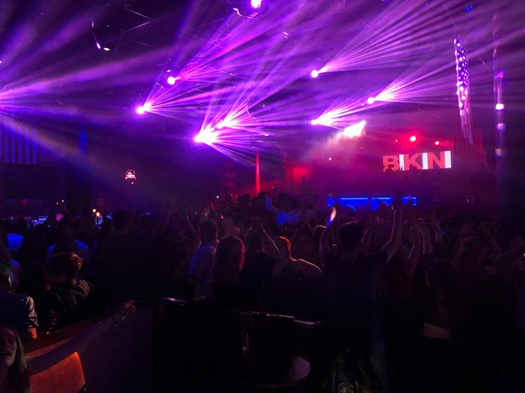 bikini nightclub barcelona full night party dancing people having fun