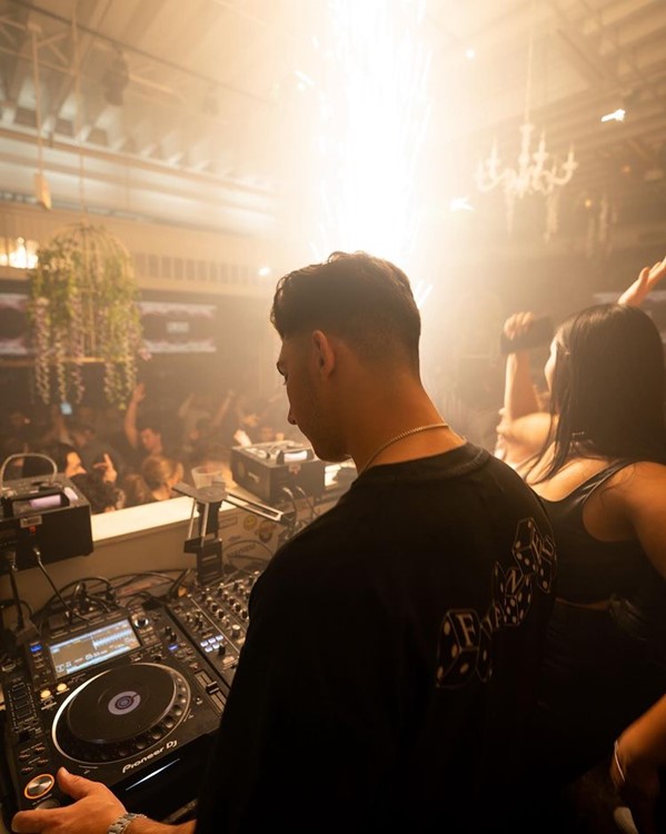 Blum club Chicago live dj music event dance fun nightout party