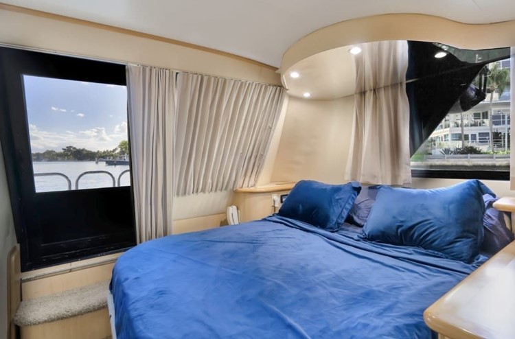 Party at Bluewater Yacht VIP nightclub in Miami. Find promoters for guest list in Clubbable