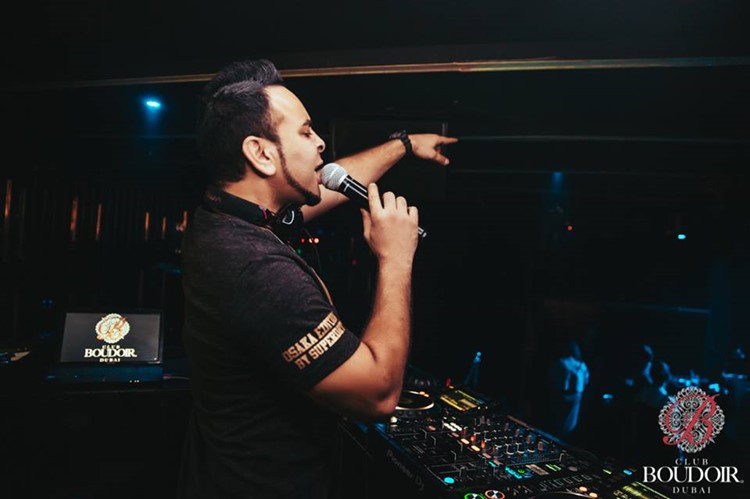 Boudoir Club nightclub Dubai dj mixing music crowd singer