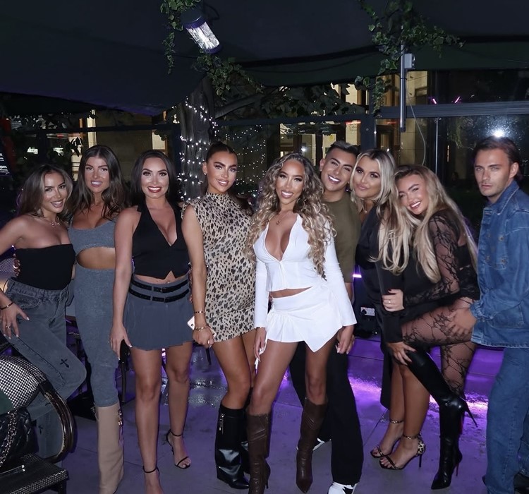 Party at Brera Lounge VIP nightclub in London. Find promoters for guest list in Clubbable