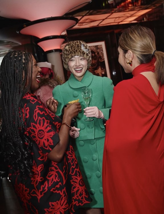 Party at Bund Lounge VIP nightclub in London. Find promoters for guest list in Clubbable