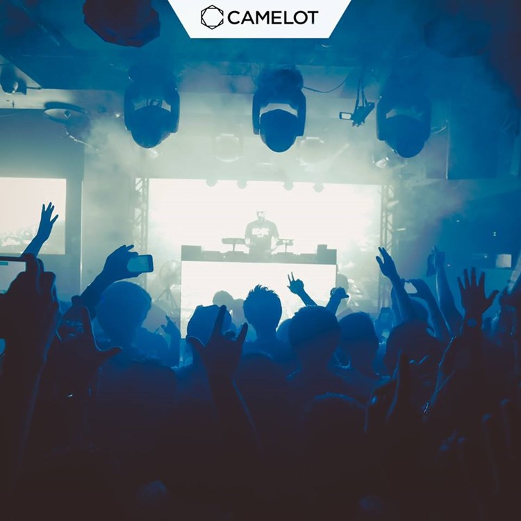 Camelot nightclub Tokyo crowd partying dancing