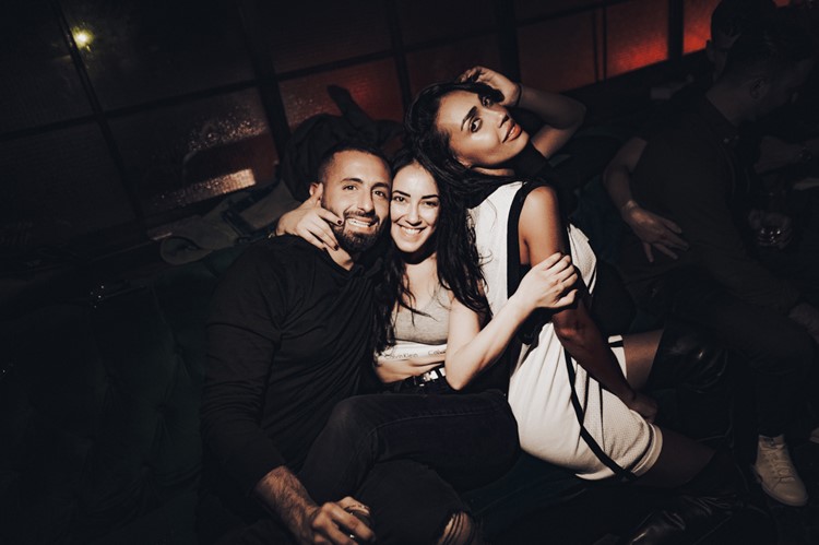 Cartel Dubai nightclub group partying go out vip tonight event party