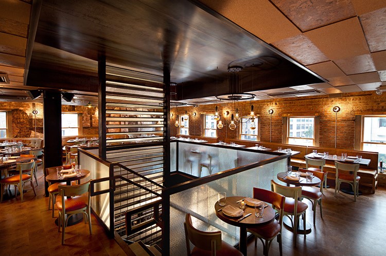 Party at Catch VIP nightclub in New York. Find promoters for guest list in Clubbable