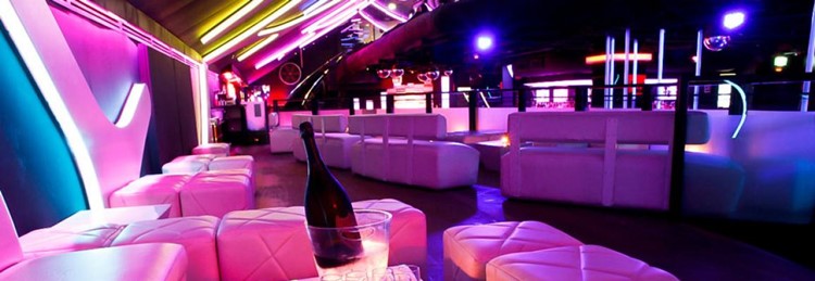 Party at Catwalk VIP nightclub in Barcelona. Find promoters for guest list in Clubbable