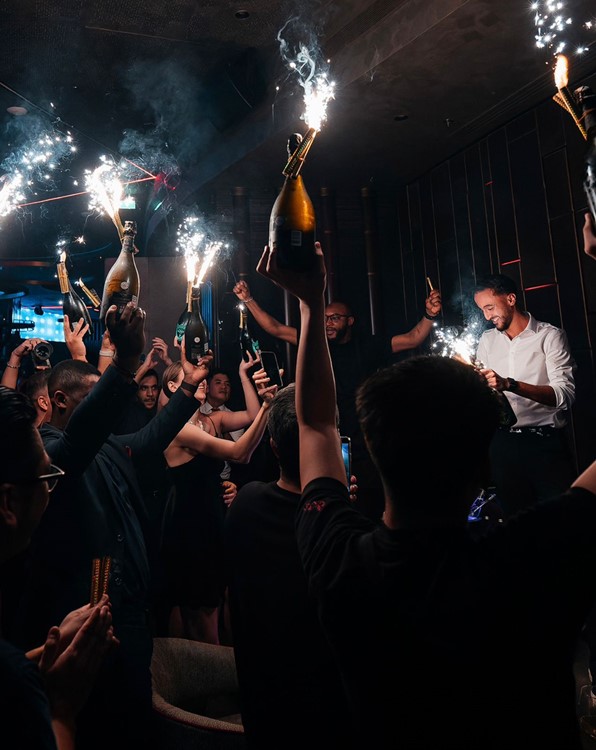 Party al Ce La Vi VIP Club al Dubai. Trova promotori e liste degli ospiti in Clubbable