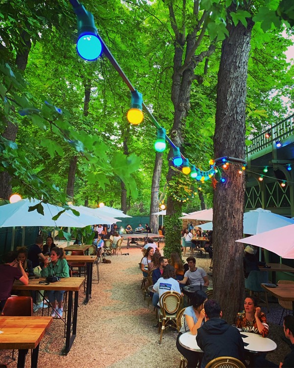 Chalet du Lac club in Paris vip table book now reserve drinks food