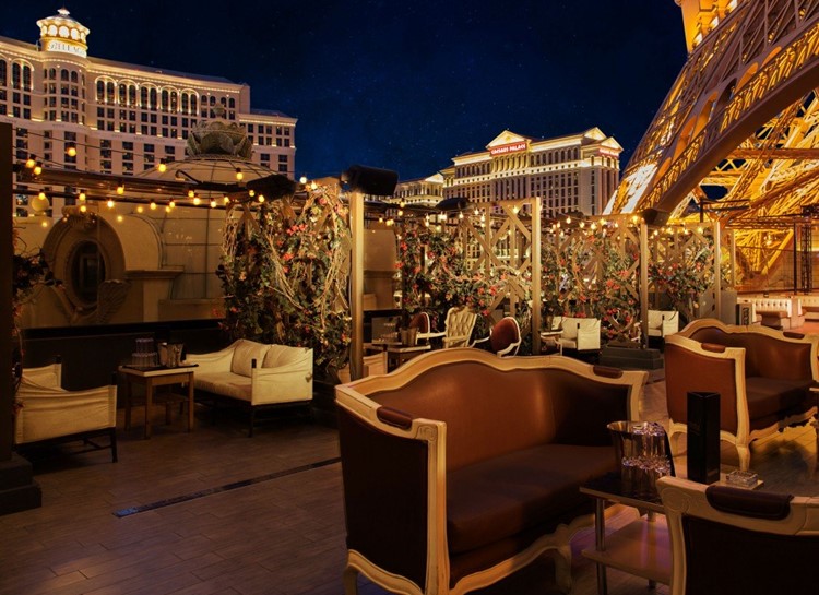 Party at Chateau VIP nightclub in Las Vegas. Find promoters for guest list in Clubbable