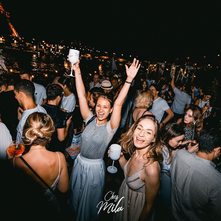 Chez Mila nightclub Paris boat party people partying fun celebrating birthday hen bachelor vip table
