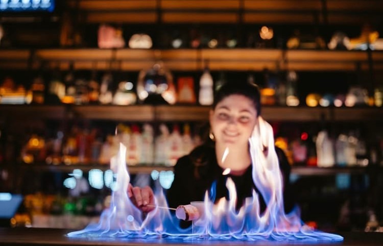 Soirée dans la boîte Chupitos VIP à Amsterdam. Trouvez des promoteurs pour la liste des invités sur Clubbable