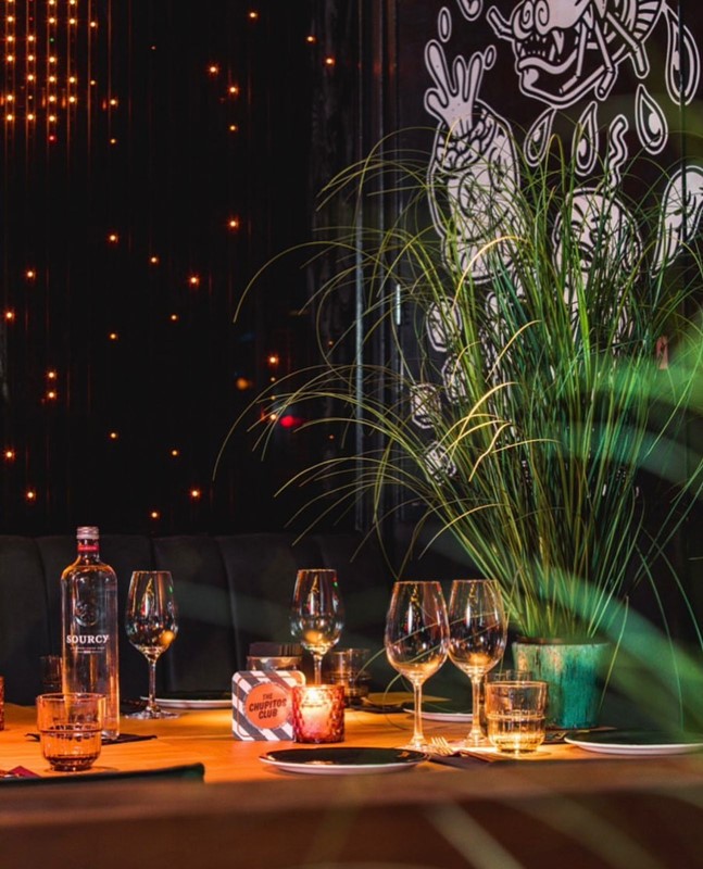 Soirée dans la boîte Chupitos VIP à Amsterdam. Trouvez des promoteurs pour la liste des invités sur Clubbable