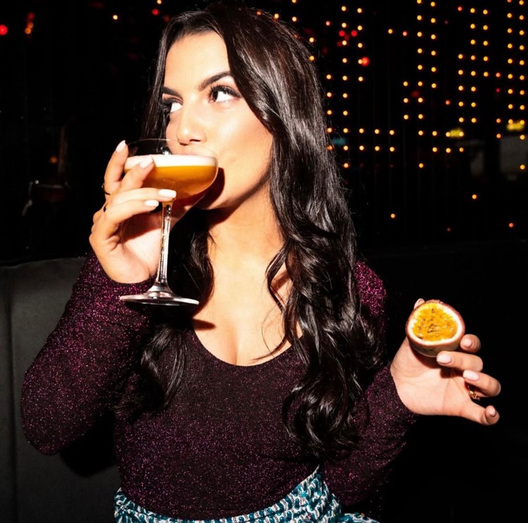 Soirée dans la boîte Chupitos VIP à Amsterdam. Trouvez des promoteurs pour la liste des invités sur Clubbable