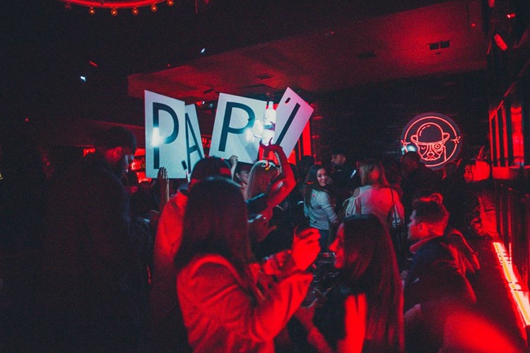 Citizen nightclub Dallas fun night table reservation alcohol bottles service vodka champagne rum gin celebrate luxury