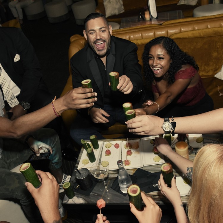 Clique Bar and Lounge in Las Vegas vip table booking reservation celebration bachelor birthday hen