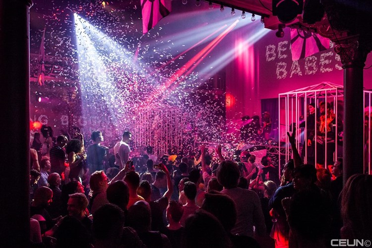 Paradiso nightclub Amsterdam best club Netherlands must see amazing show crazy events lights show confetti 