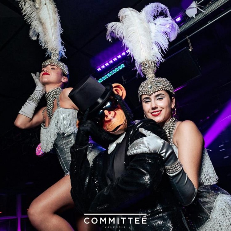 Committee nightclub Valencia exotic dancers show entertainment club