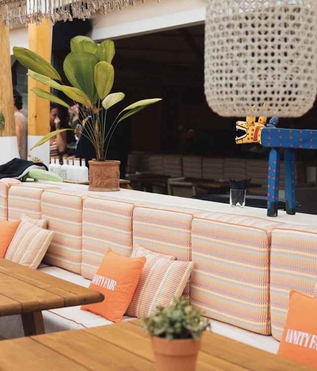 Soirée dans la boîte Copal VIP à Cannes. Trouvez des promoteurs pour la liste des invités sur Clubbable