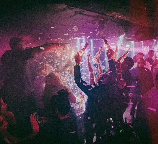 Deflower in Paris 28 Oct 2025