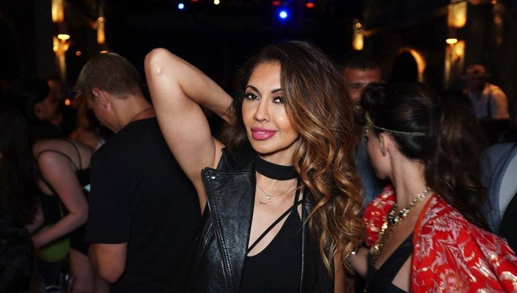 Doux Supper Club in NYC pretty lady girls guest list go out nightout