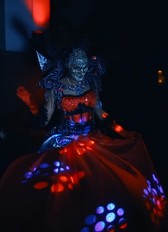 Eden nightclub Stockholm exotic dancer in costume show must see alcohol drinks bottles packages book now