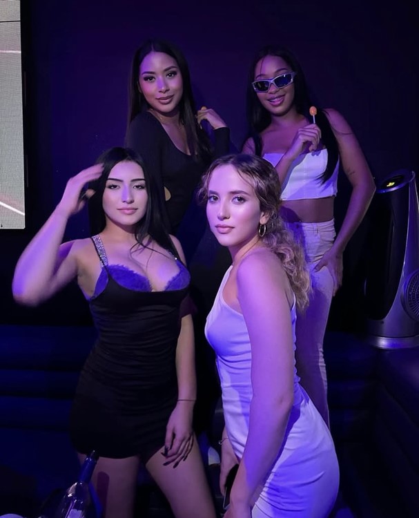 Soirée dans la boîte Electric 23 VIP à Miami. Trouvez des promoteurs pour la liste des invités sur Clubbable